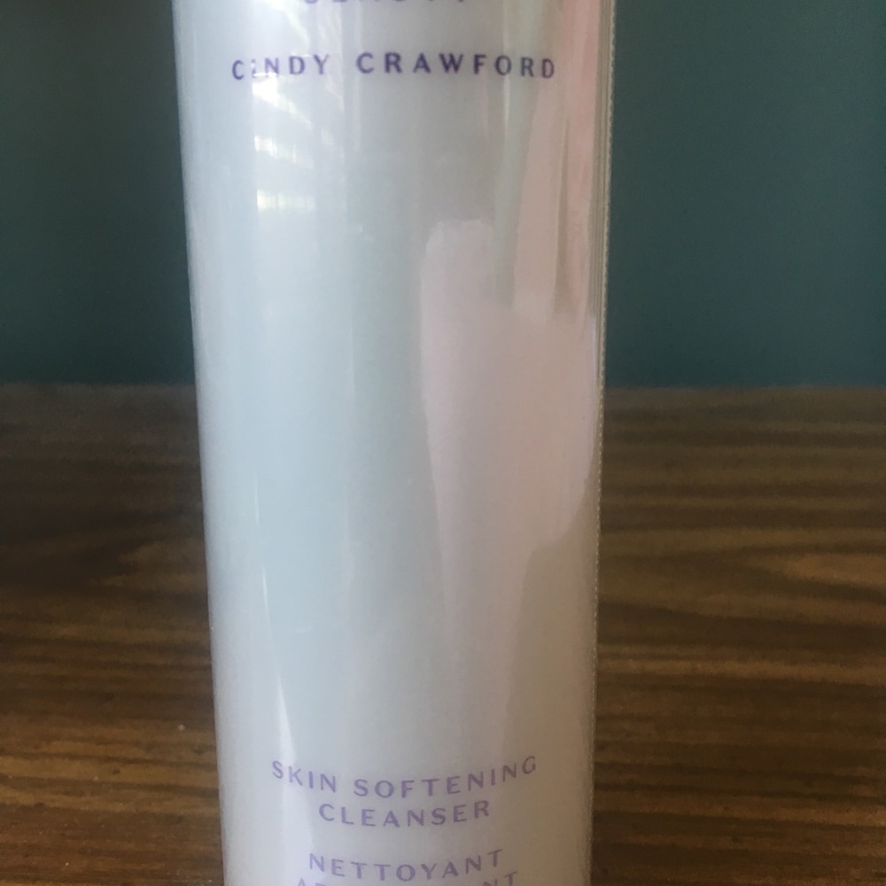 MB skin softening cleanser - Picture 2 of 3